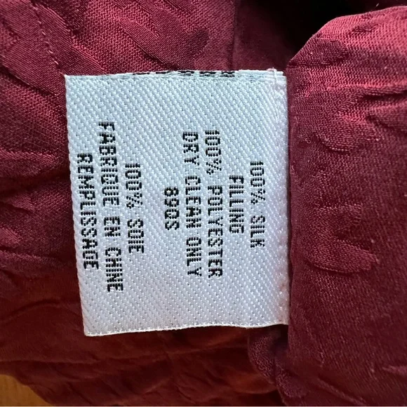 Eileen Fisher silk quilted jacket with pockets medium maroon - Picture 8 of 8